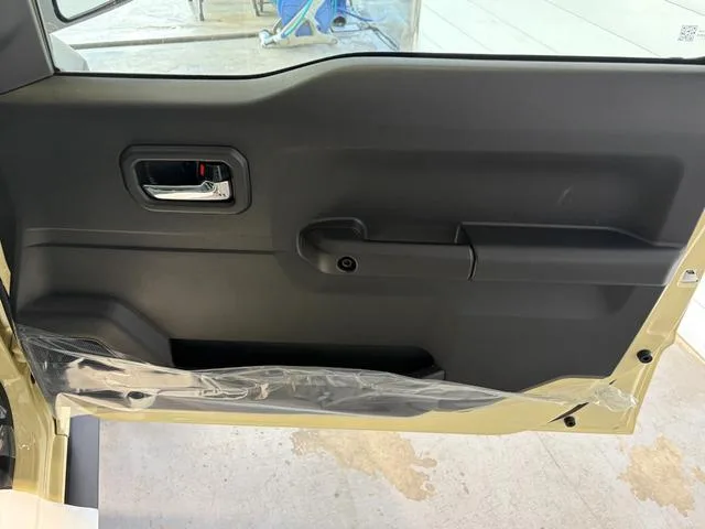Suzuki JIMNY NOMADE FC 2026 — миниатюра 4