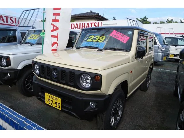 Suzuki Jimny XC 2026 — фото 1, купить с доставкой в Москву