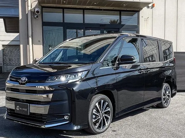 Toyota NOAH HYBRID S-Z 2026 — миниатюра 2
