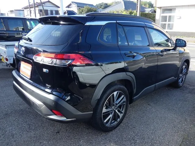 Toyota CorollaCross HYBRID Z 2023 — миниатюра 3