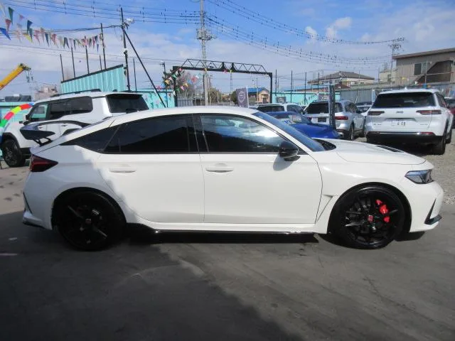 Honda CIVIC TYPE R 2025 — миниатюра 3