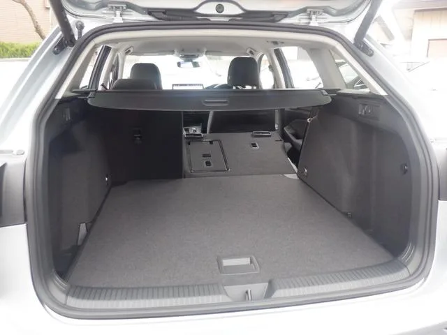 Volkswagen GOLF VARIANT ETSI ACTIVE 2025 — миниатюра 5