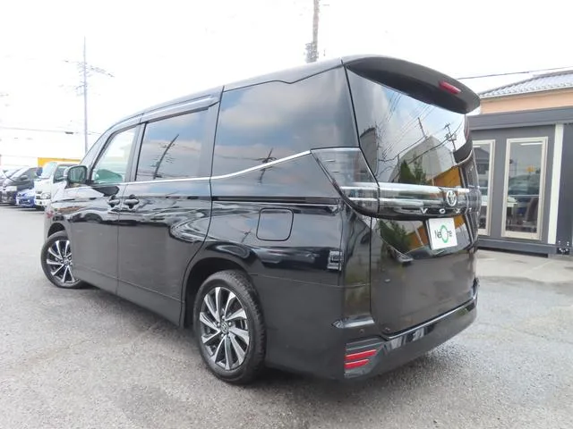 Toyota VOXY S-Z 2023 — миниатюра 4