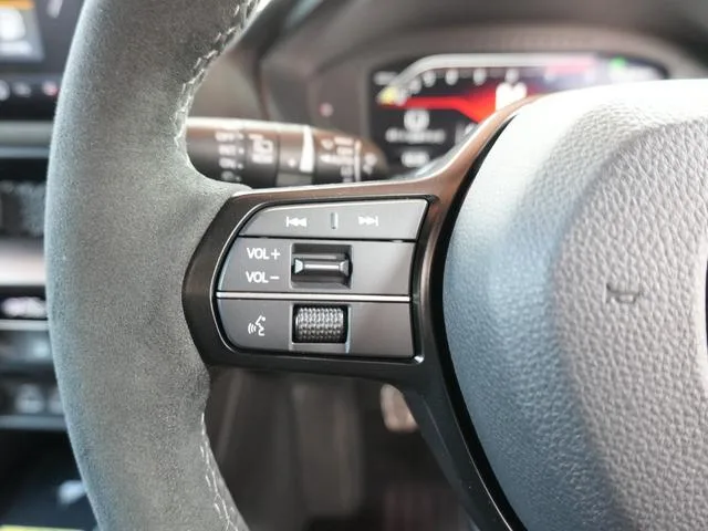 Honda CIVIC TYPE R RACING BLACK PACKAGE 2025 — миниатюра 5