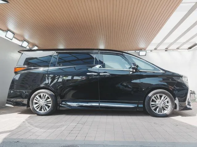 Toyota Alphard Z 2024 — миниатюра 2