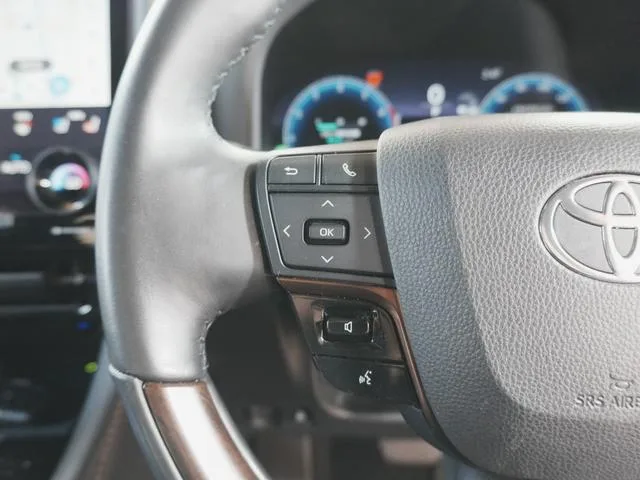Toyota Alphard Z 2024 — миниатюра 5
