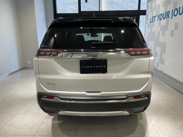 Chrysler Jeep JEEP COMMANDER LIMITED 2025 — миниатюра 5