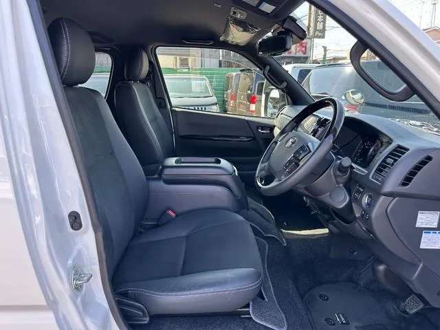 Toyota HIACE VAN SUPER GL DARK PRIME II 2023 — миниатюра 4