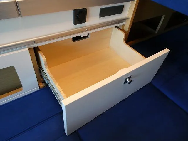 Toyota HIACE VAN 2024 — миниатюра 2