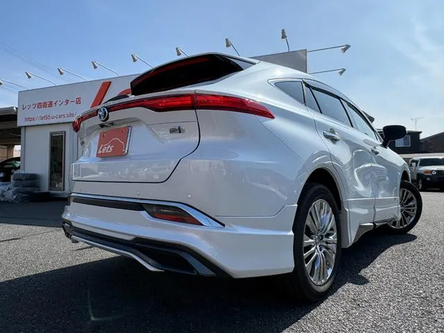 Toyota HARRIER HYBRID Z LEATHER PACKAGE 2024 — миниатюра 4