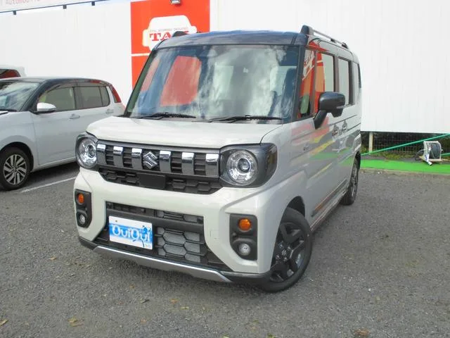 Suzuki SPACIA GEAR HYBRID XZ TURBO 2025 — фото 1, купить с доставкой в Москву