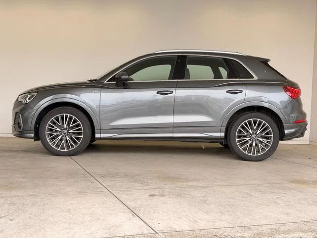 Audi Q3 35 TDI QUATTRO S LINE 2024 — миниатюра 2