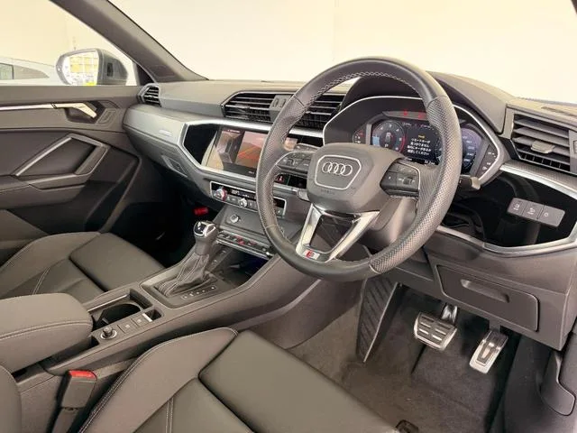 Audi Q3 35 TDI QUATTRO S LINE 2024 — миниатюра 5
