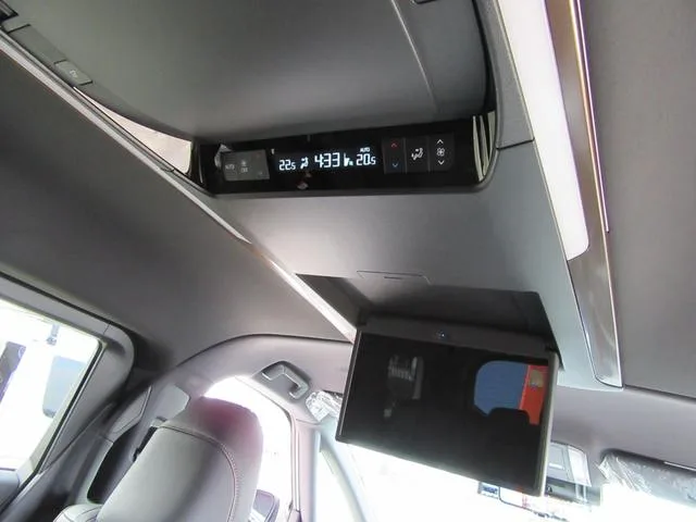 Toyota Alphard Z 2024 — миниатюра 5