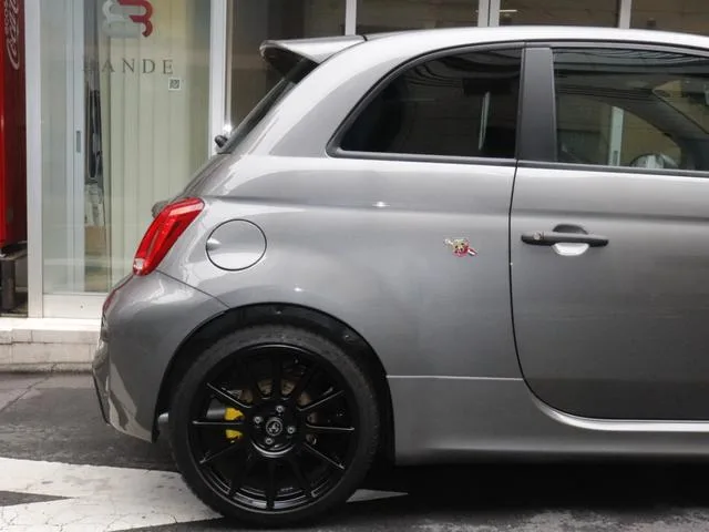 Abarth ABARTH 695 COMPETIZIONE 2025 — миниатюра 5