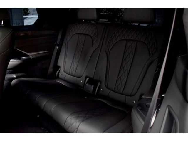 BMW X7 X DRIVE 40D M SPORT 2023 — миниатюра 5
