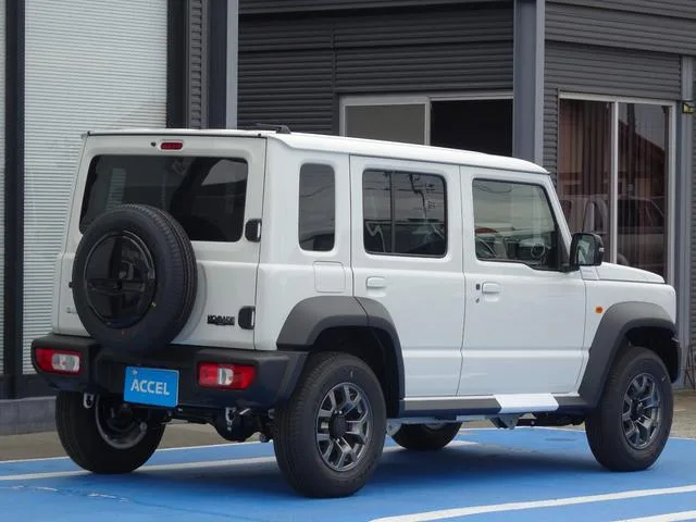Suzuki JIMNY NOMADE FC 2026 — миниатюра 2