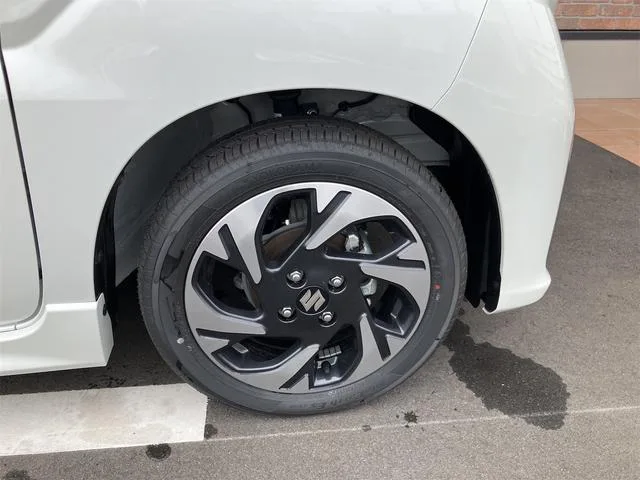 Suzuki SPACIA CUSTOM HYBRID XS 2024 — миниатюра 5