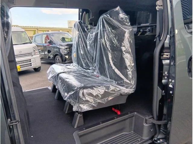 Nissan CARAVAN LONG PREMIUM GX OUTDOOR BLACK EDITION 2025 — миниатюра 4