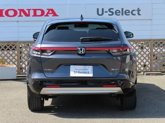 Honda VEZEL E:HEV Z 2023 — миниатюра 2