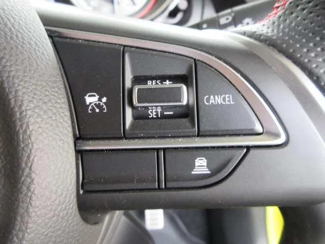 Suzuki SWIFT SPORT ZC33S FINAL EDITION 2025 — миниатюра 3