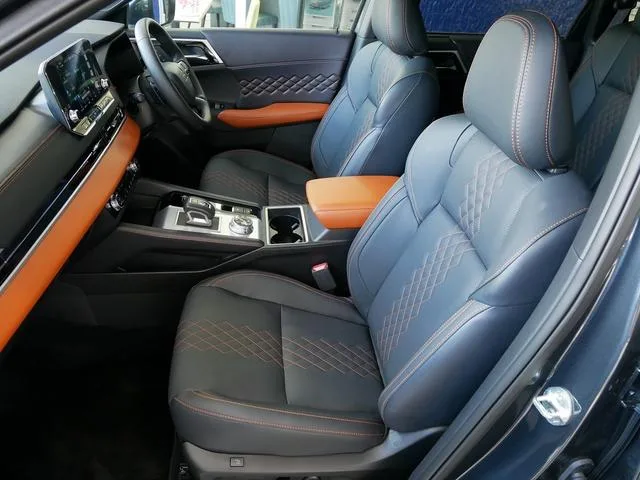 Mitsubishi OUTLANDER PHEV P 2024 — миниатюра 3