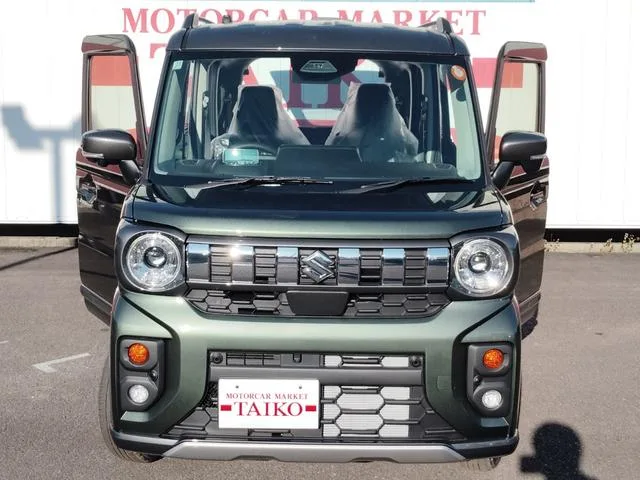 Suzuki SPACIA GEAR HYBRID XZ 2026 — миниатюра 3