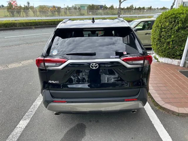 Toyota RAV4 G 2024 — миниатюра 3