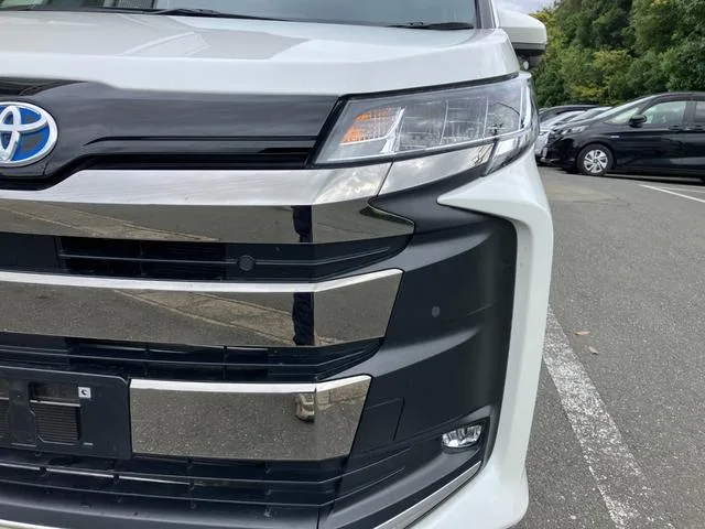 Toyota NOAH HYBRID S-Z 2024 — миниатюра 5