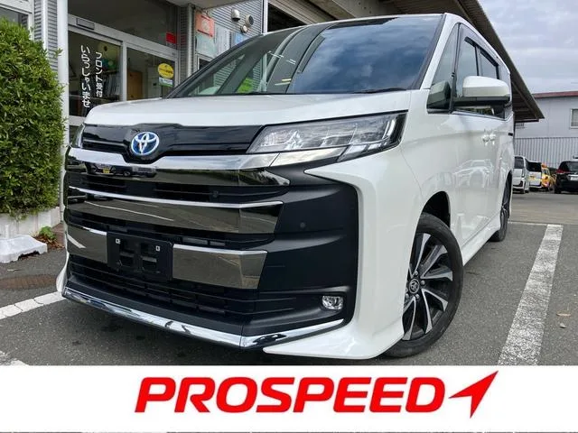 Toyota NOAH HYBRID S-Z 2024 — фото 1, купить с доставкой в Москву