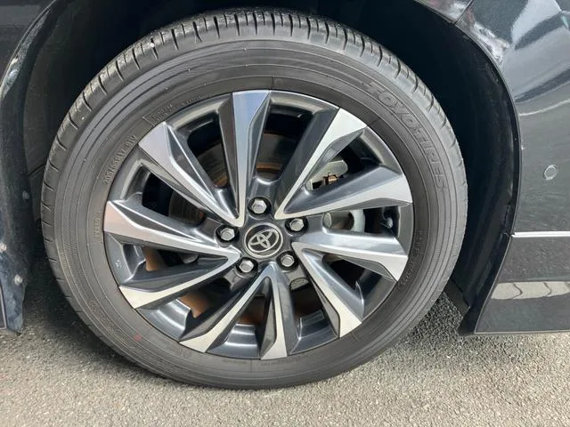 Toyota VOXY HYBRID S-Z 2023 — миниатюра 5