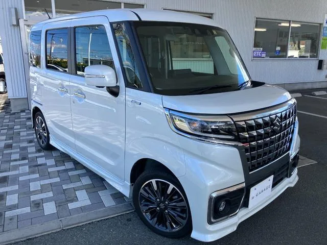 Suzuki SPACIA CUSTOM HYBRID XS TURBO 2023 — фото 1, купить с доставкой в Москву