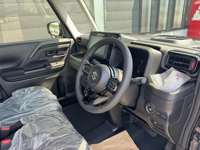 Suzuki SPACIA GEAR HYBRID XZ 2026 — миниатюра 5