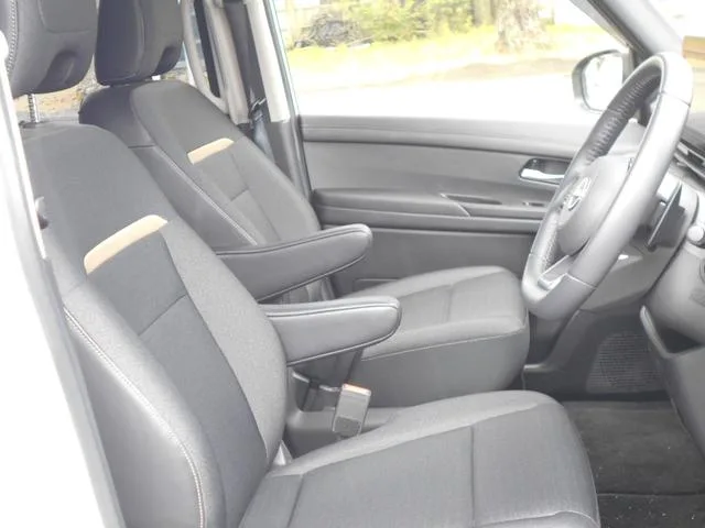 Nissan SERENA HIGHWAY STAR V 2023 — миниатюра 4