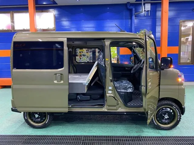 Daihatsu ATRAI RS 2023 — миниатюра 2