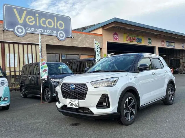 Daihatsu Rocky PREMIUM G HEV 2022 — фото 1, купить с доставкой в Москву