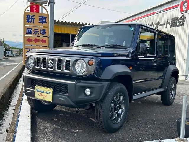Suzuki JIMNY NOMADE FC 2026 — фото 1, купить с доставкой в Москву