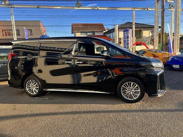 Toyota ALPHARD HYBRID S TYPE GOLD III 2022 — миниатюра 2