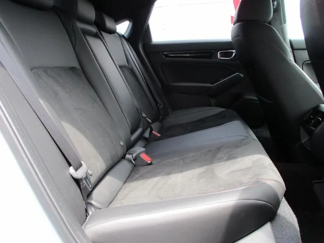 Honda CIVIC E:HEV 2024 — миниатюра 4
