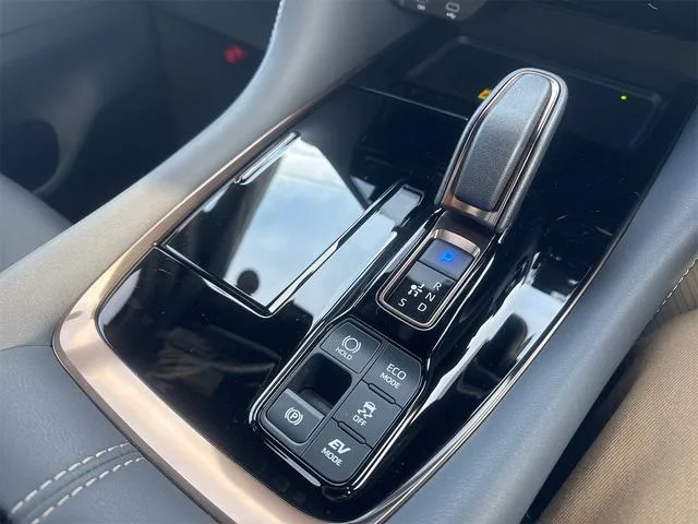 Toyota ALPHARD HYBRID Z 2025 — миниатюра 2