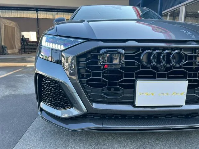 Audi RS Q8 2023 — миниатюра 3