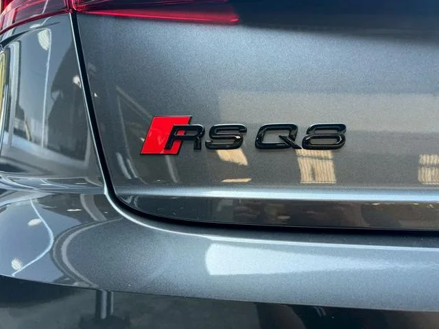 Audi RS Q8 2023 — миниатюра 4