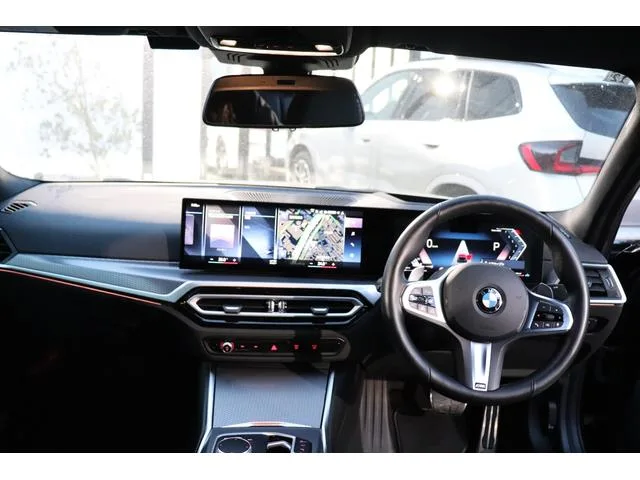BMW 3 Series 318i M-SPORT 2023 — миниатюра 4