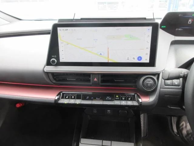 Toyota Prius Z 2024 — миниатюра 4