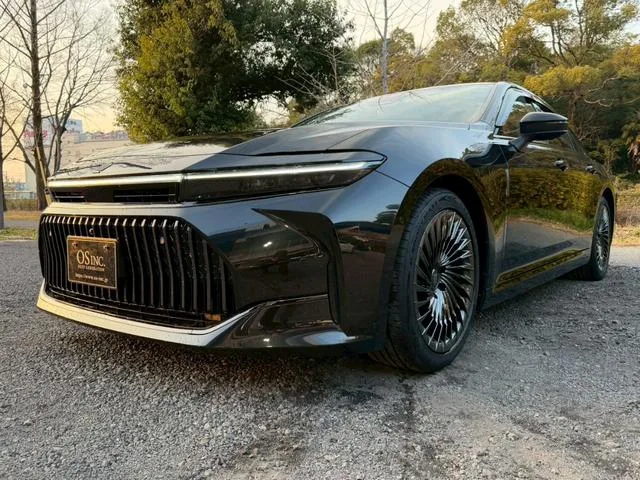 Toyota Crown Z 2024 — миниатюра 2