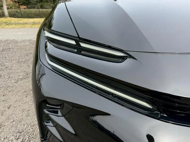 Toyota CROWN SPORT Z 2024 — миниатюра 3