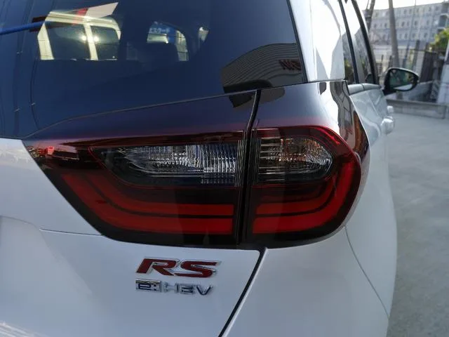 Honda FIT E:HEV RS 2024 — миниатюра 4