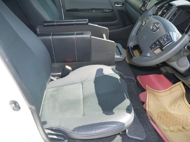Toyota HIACE VAN SUPER GL DARK PRIME II 2022 — миниатюра 2
