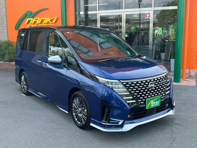 Nissan SERENA E-POWER AUTECH SPORTS SPEC 2024 — фото 1, купить с доставкой в Москву