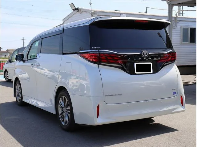 Toyota ALPHARD HYBRID EXECUTIVE LOUNGE 2024 — миниатюра 2
